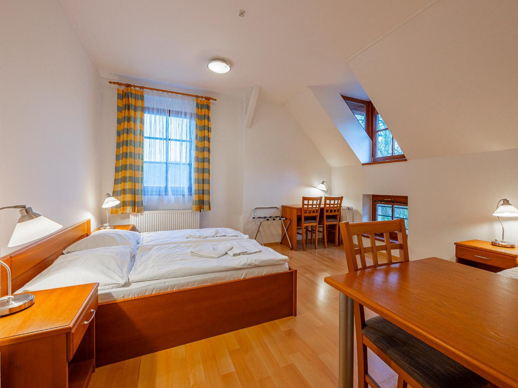 Mlyn Mitrovice Hotel พริบรัม ภายนอก รูปภาพ